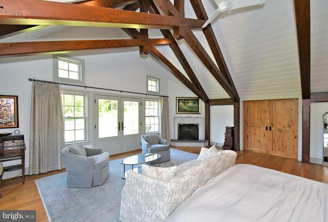 465 PINEVILLE RD, Newtown, PA 18940
