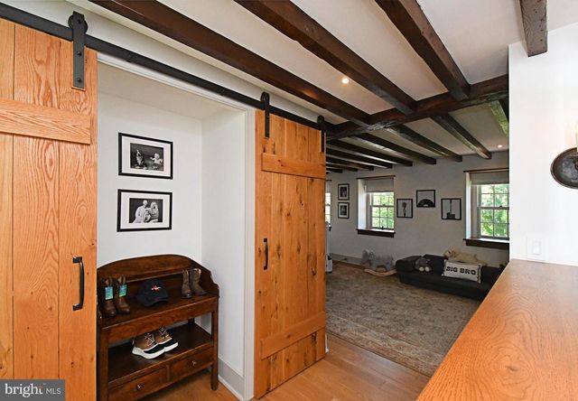 465 PINEVILLE RD, Newtown, PA 18940