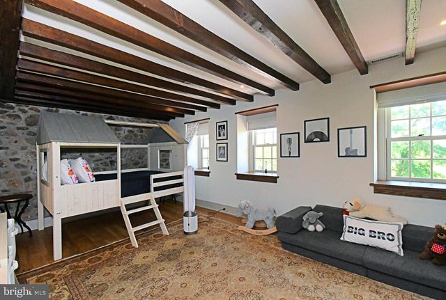 465 PINEVILLE RD, Newtown, PA 18940