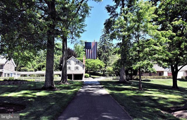 465 PINEVILLE RD, Newtown, PA 18940
