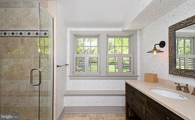 465 PINEVILLE RD, Newtown, PA 18940