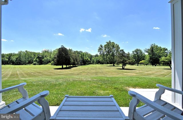 465 PINEVILLE RD, Newtown, PA 18940