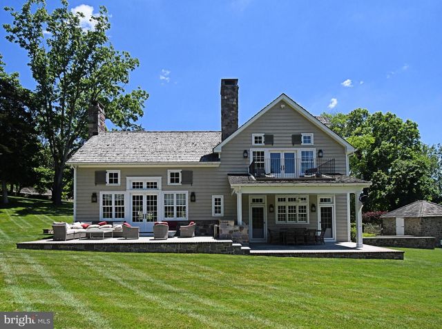 465 PINEVILLE RD, Newtown, PA 18940