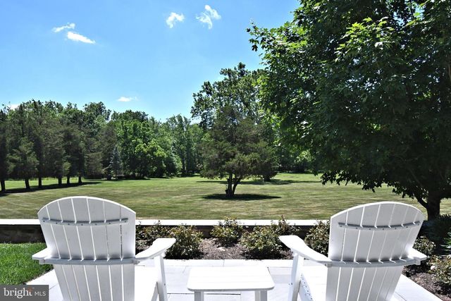 465 PINEVILLE RD, Newtown, PA 18940