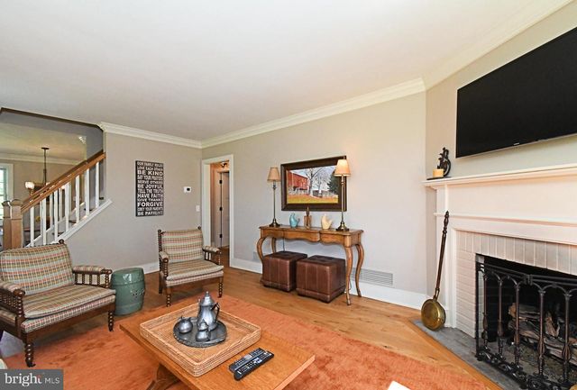 465 PINEVILLE RD, Newtown, PA 18940