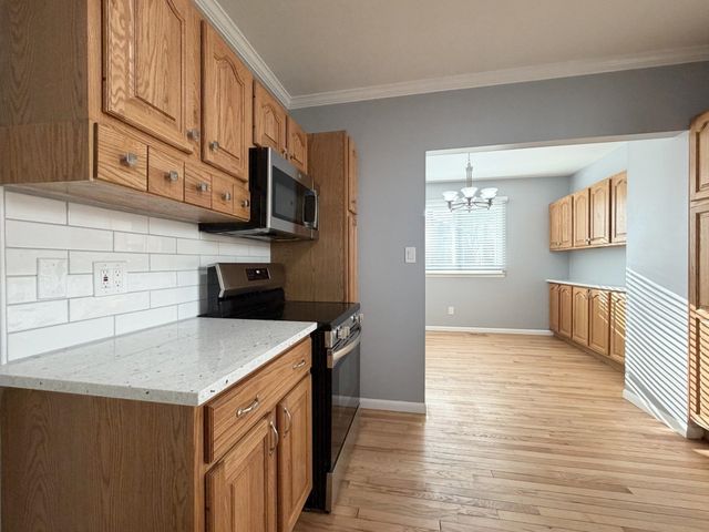 6311 Winter Drive, Canton, MI 48187