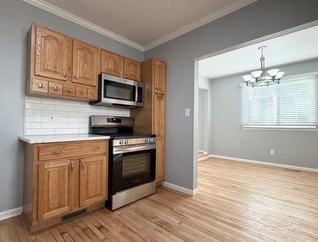 6311 Winter Drive, Canton, MI 48187