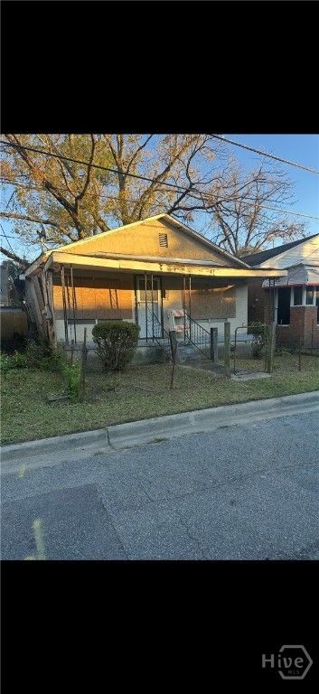 Image 4 of property listing at 124 Scarborough Street, Savannah, GA 31415