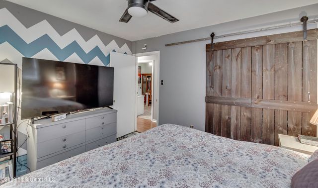 543 Mary Ann Drive, Pearl, MS 39208
