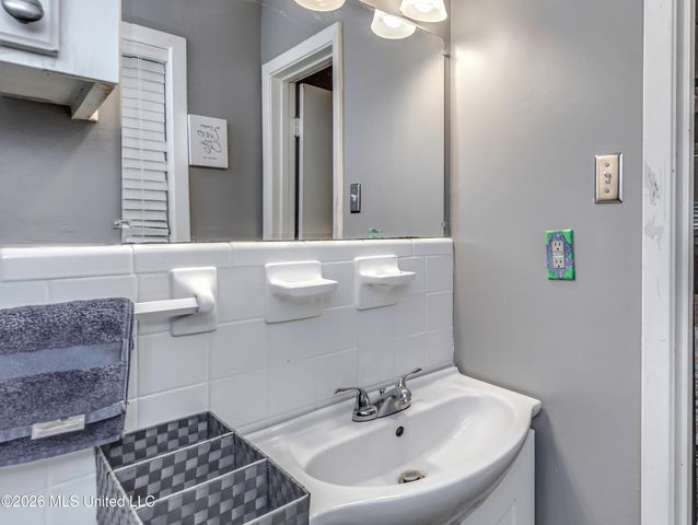 543 Mary Ann Drive, Pearl, MS 39208