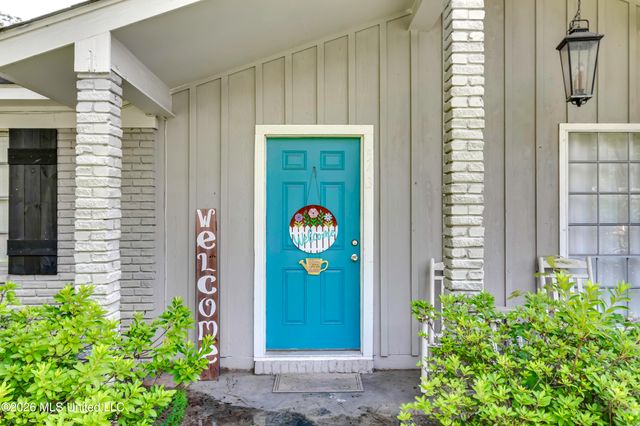 543 Mary Ann Drive, Pearl, MS 39208