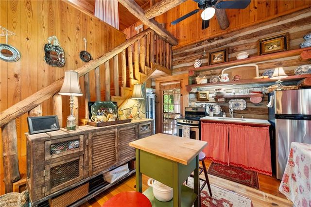 139 Zayas Trail, Dobson, NC 27017