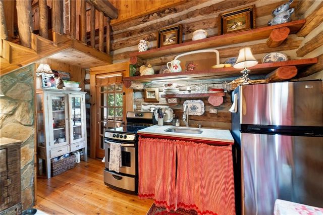 139 Zayas Trail, Dobson, NC 27017