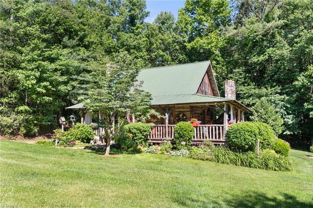 139 Zayas Trail, Dobson, NC 27017