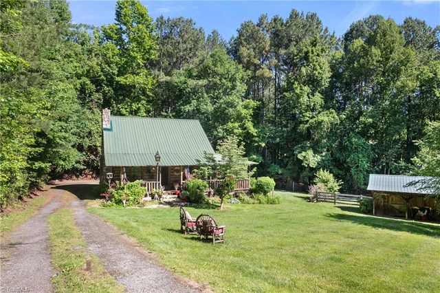 139 Zayas Trail, Dobson, NC 27017