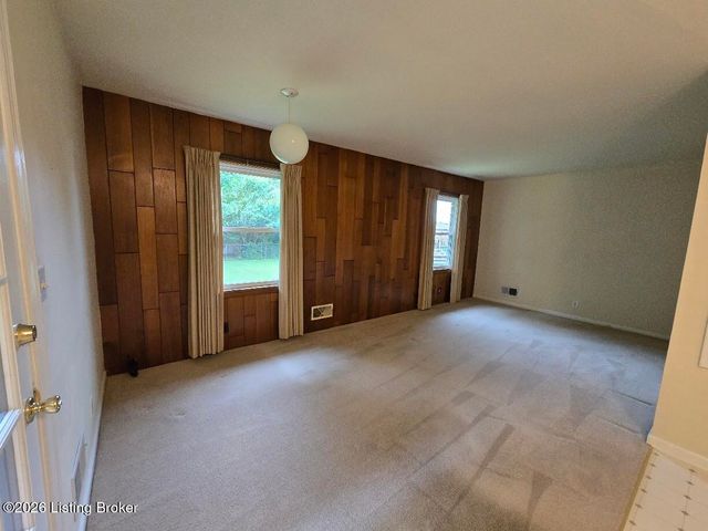 2418 Westwood Ave, Louisville, KY 40220