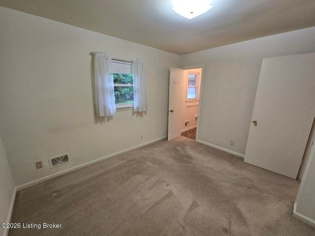 2418 Westwood Ave, Louisville, KY 40220