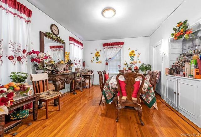 38-19 223rd St, Bayside, NY 11361