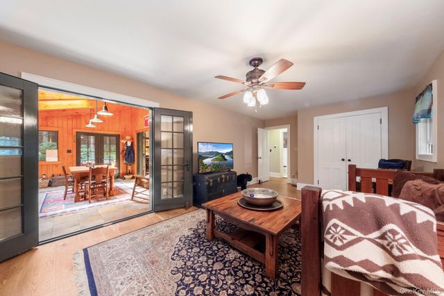 159 S Shore Drive, Wurtsboro, NY 12790
