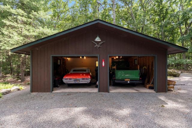 159 S Shore Drive, Wurtsboro, NY 12790
