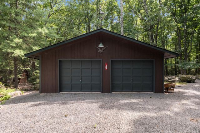 159 S Shore Drive, Wurtsboro, NY 12790