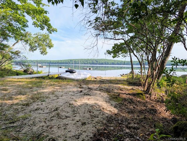 159 S Shore Drive, Wurtsboro, NY 12790