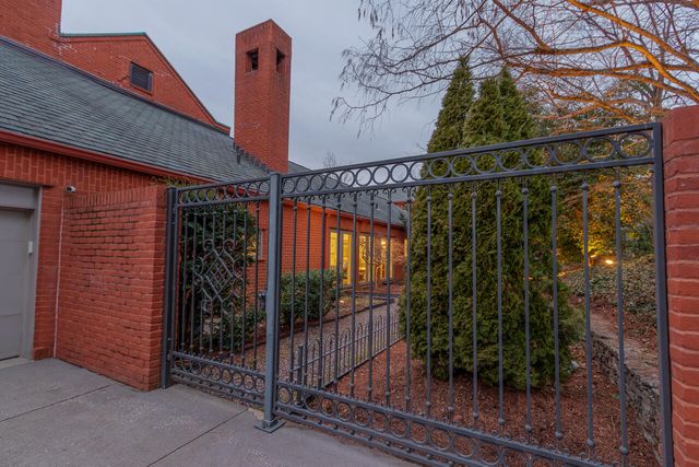 3105 Warrenwood Wynd, Lexington, KY 40502