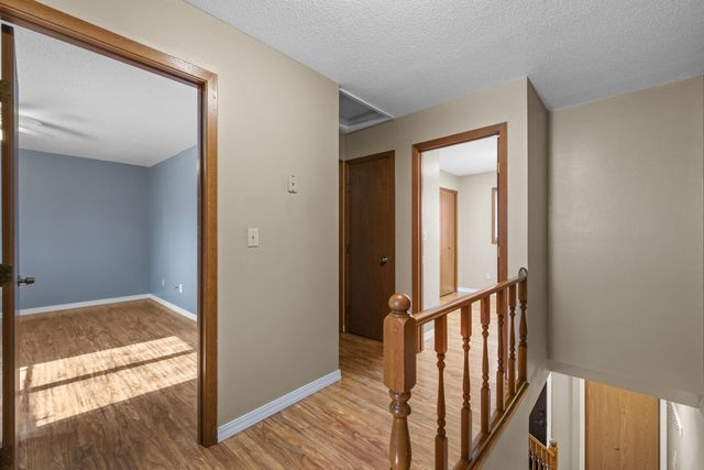 409 19TH ST SE, Minot, ND 58701