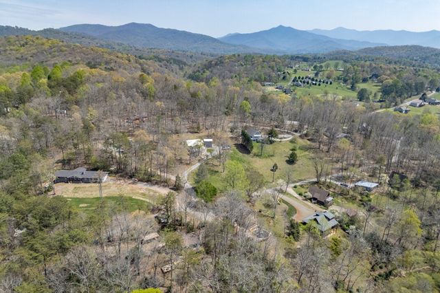 1739 Settlement Road, Young Harris, GA 30582