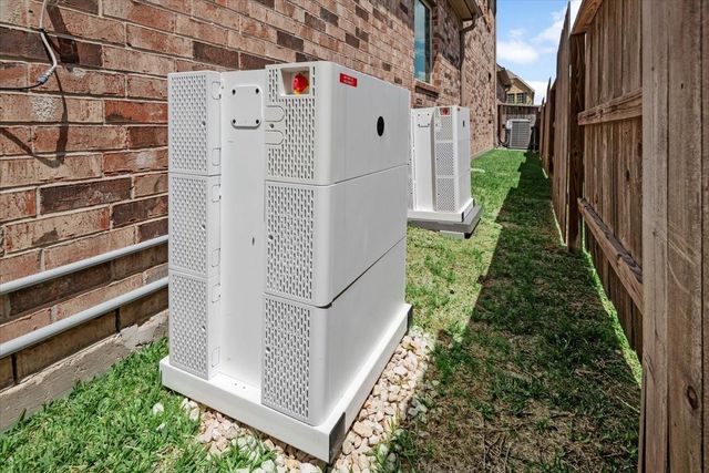 10022 Open Slope Court, Humble, TX 77396