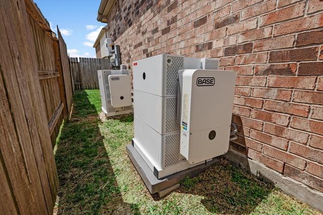 10022 Open Slope Court, Humble, TX 77396