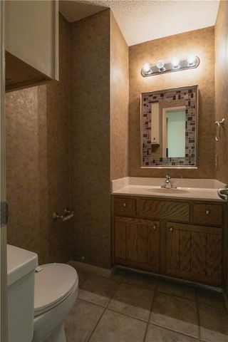 2538 E Sweetbriar Drive, Fayetteville, AR 72703