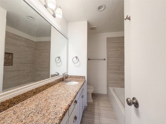 5120 Red River Drive, Arlington, TX 76017