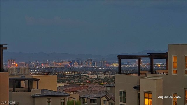 643 Fortis Creek Street, Las Vegas, NV 89138