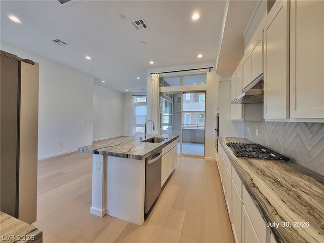 643 Fortis Creek Street, Las Vegas, NV 89138