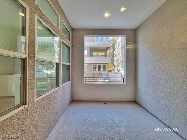 643 Fortis Creek Street, Las Vegas, NV 89138