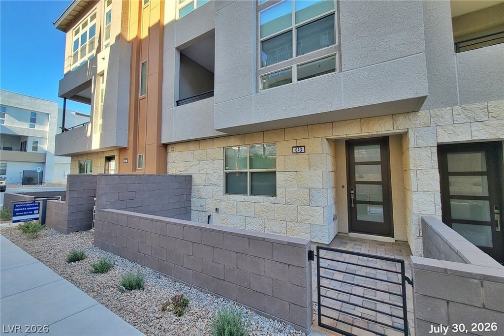 643 Fortis Creek Street, Las Vegas, NV 89138