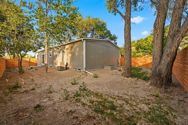 281 E Stewart Dr, Pueblo West, CO 81007