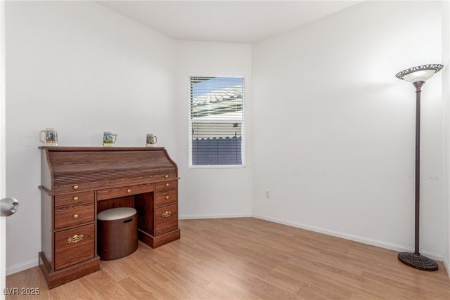 8239 Mozley Park Street, Las Vegas, NV 89113