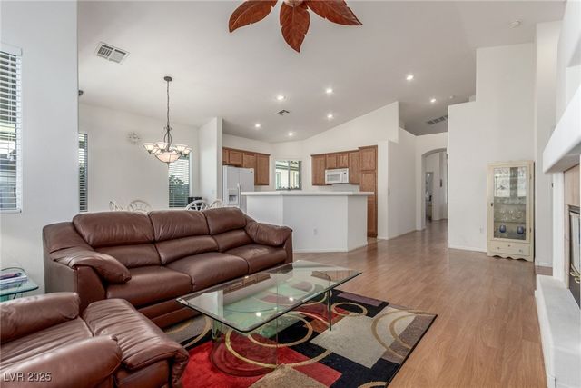 8239 Mozley Park Street, Las Vegas, NV 89113