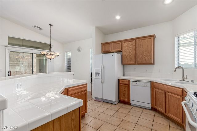 8239 Mozley Park Street, Las Vegas, NV 89113