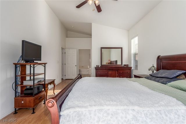 8239 Mozley Park Street, Las Vegas, NV 89113