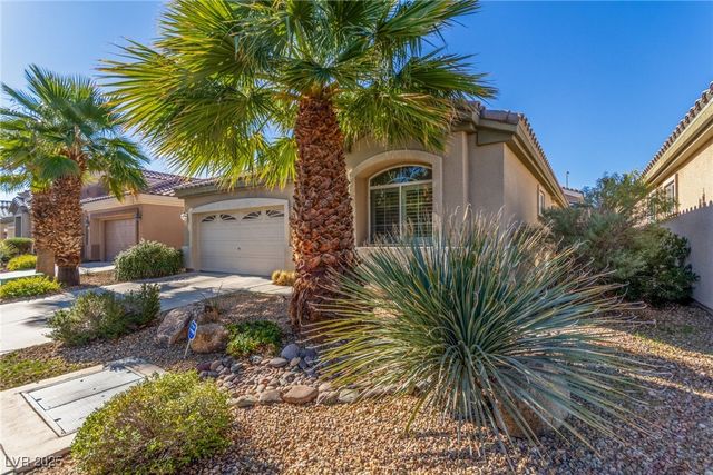 8239 Mozley Park Street, Las Vegas, NV 89113