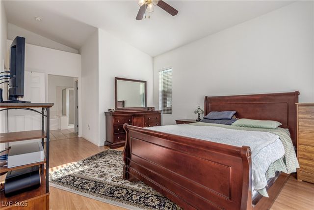 8239 Mozley Park Street, Las Vegas, NV 89113