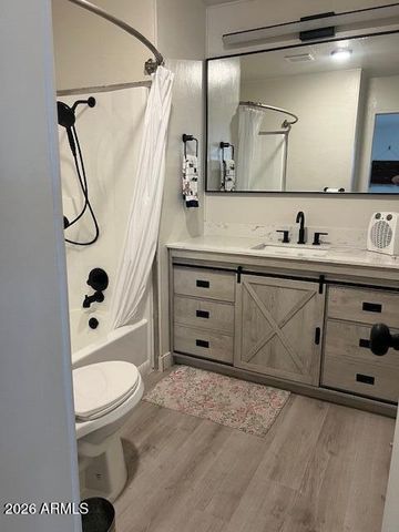 16440 N 35TH Street, Phoenix, AZ 85032