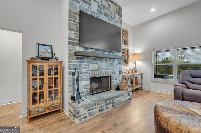 392 Georgian Pines Drive, Senoia, GA 30276