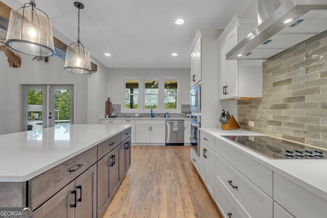 392 Georgian Pines Drive, Senoia, GA 30276