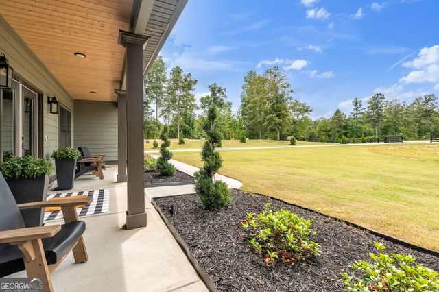 392 Georgian Pines Drive, Senoia, GA 30276