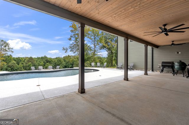 392 Georgian Pines Drive, Senoia, GA 30276