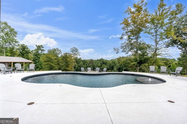 392 Georgian Pines Drive, Senoia, GA 30276